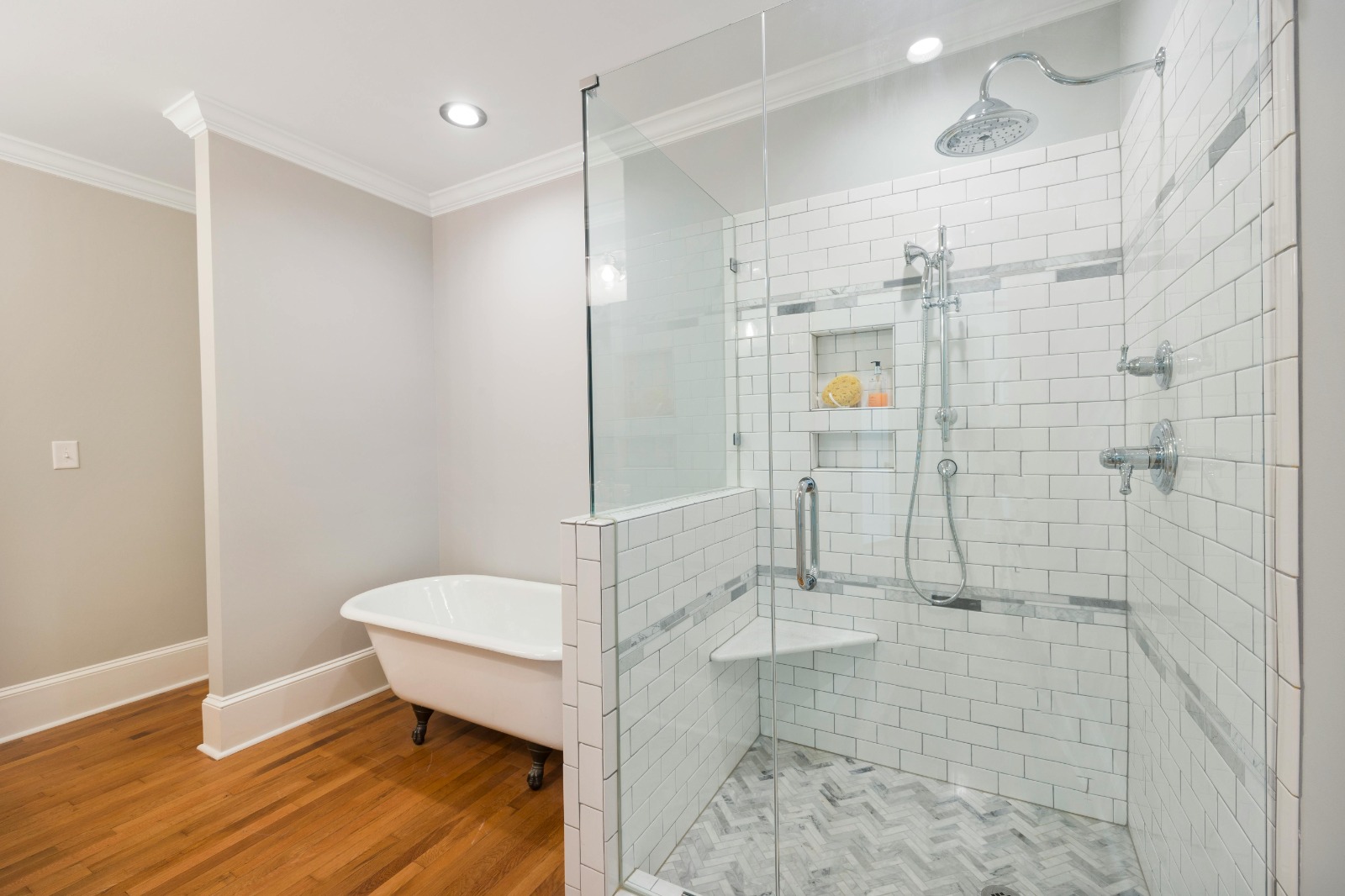 Dusche 100x100 ideal für Neubau